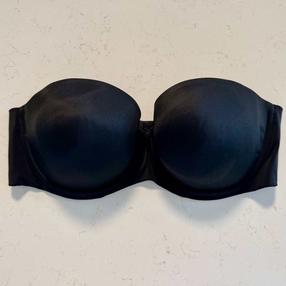 Cacique Lightly Lined Bra Black Women 42D